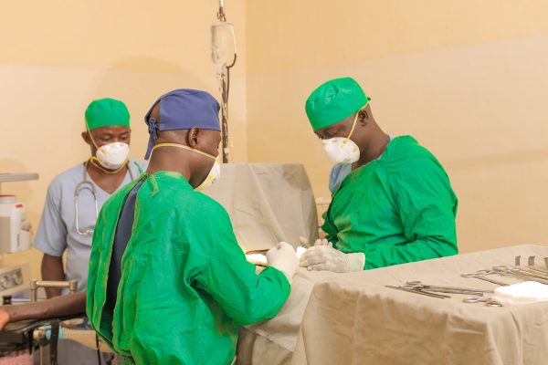 Bloc Opératoire – Prêt pour l&rsquo;Acte Chirurgical